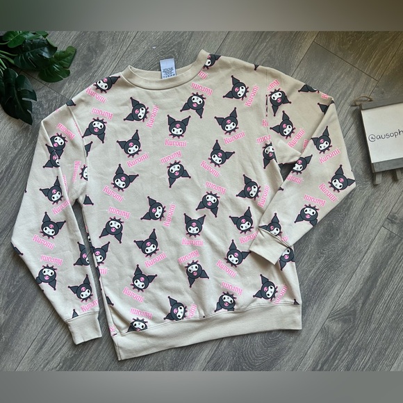 Bioworld for Sanrio Kuromi Kawaii Crewneck pullover Sweatshirt. Size XS - Picture 1 of 9